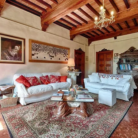 I Palazzi Valiano